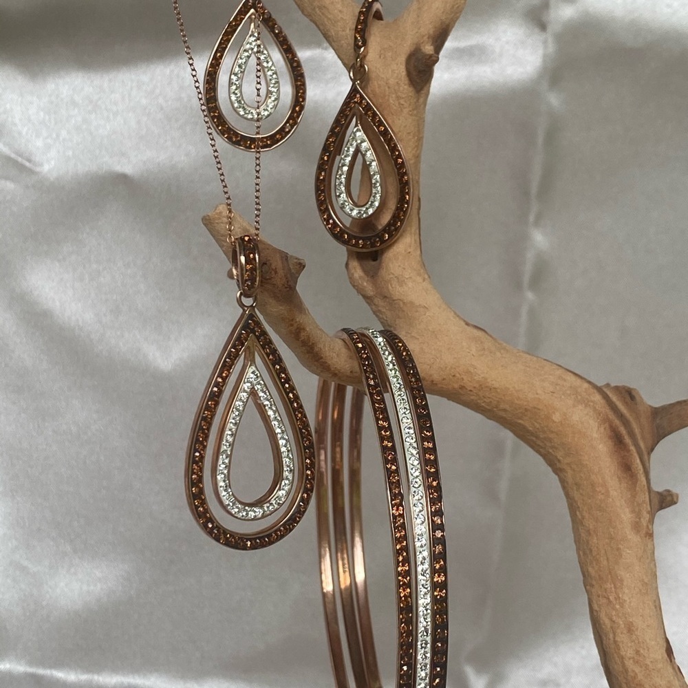 NWT Sterling Silver and Swarovski Stone Necklace earrings and 3 bangles SET